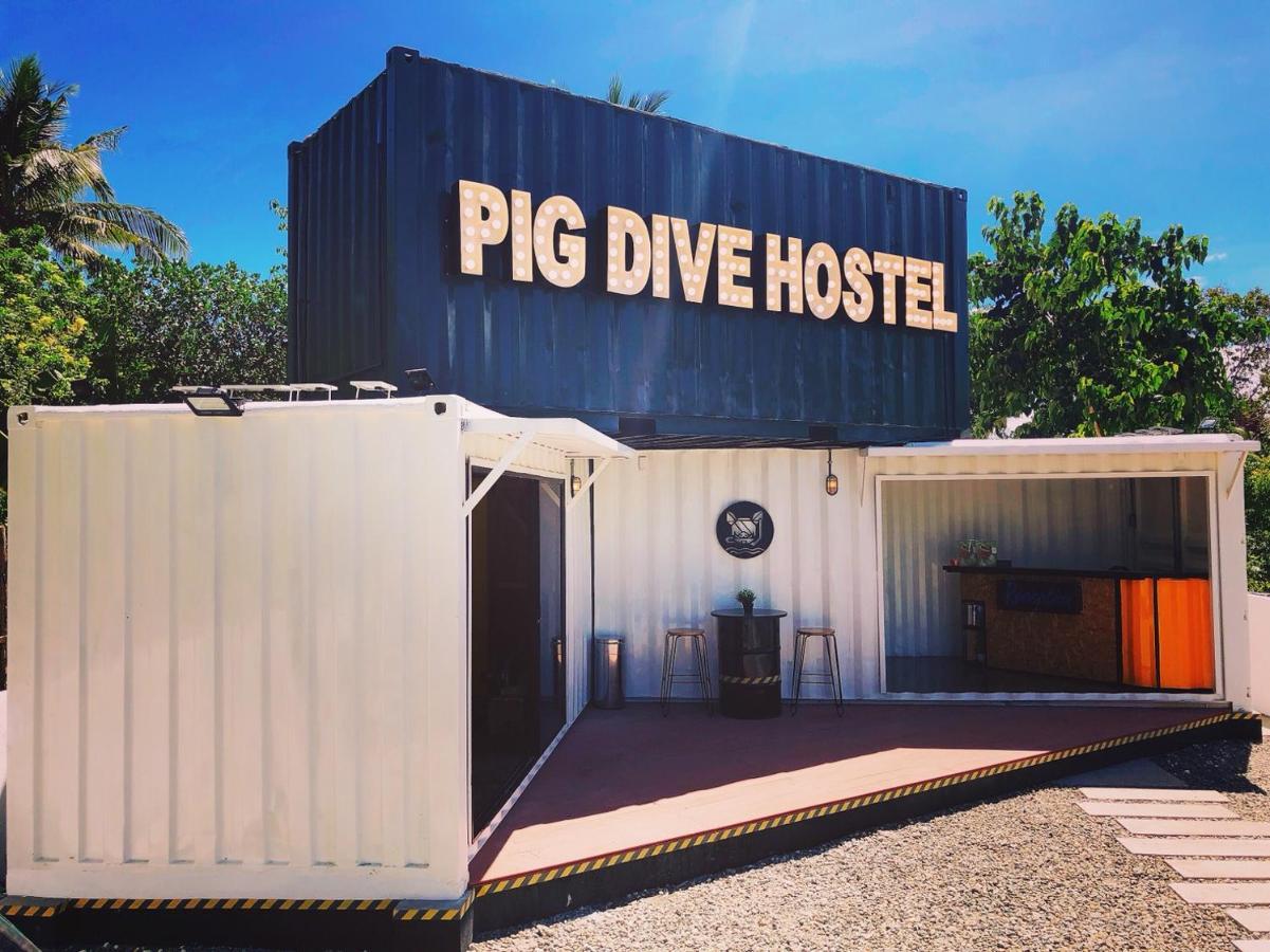 Pig Dive Hostel Moalboal Exterior foto